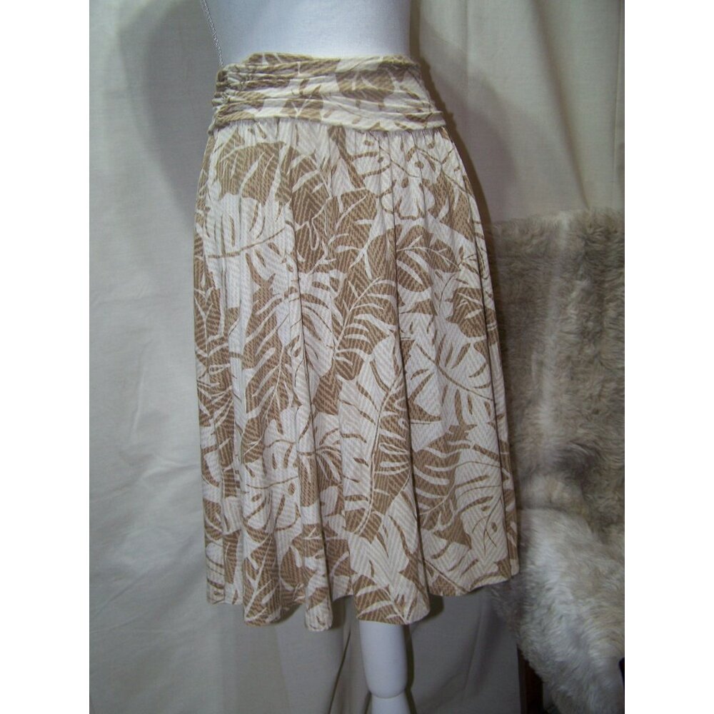Tommy Bahama Skirt A-Line Leaf Casual XXS Tan Soft